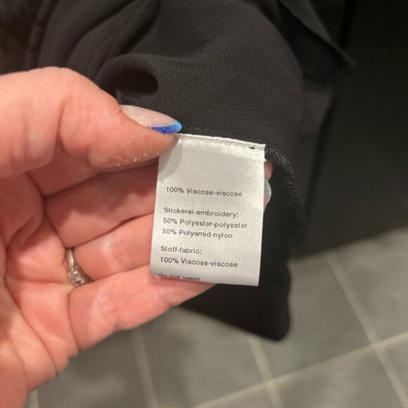 AKRIS PUNTO SIZE 8 NWT sweater set - Picture 5 of 10